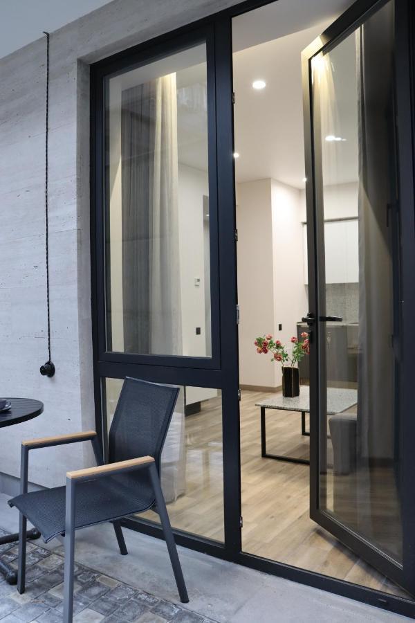 Orion Aparthotel Erivan Exterior foto