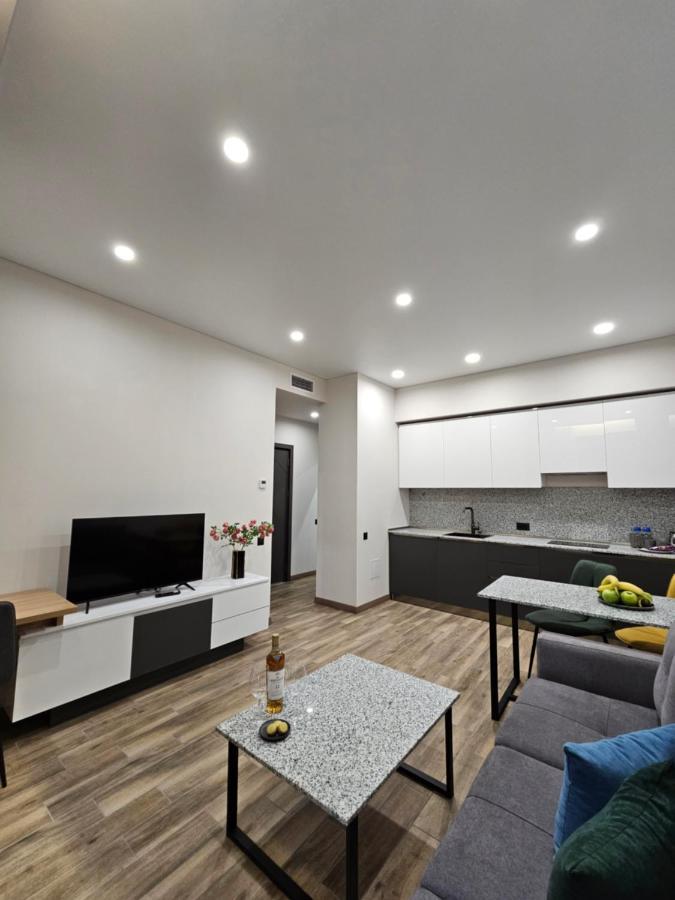 Orion Aparthotel Erivan Exterior foto